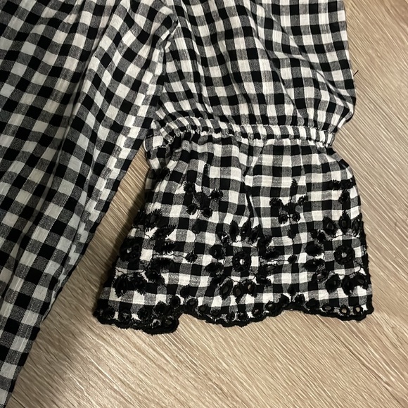 Off the Shoulder Gingham Button Down - Picture 2 of 4